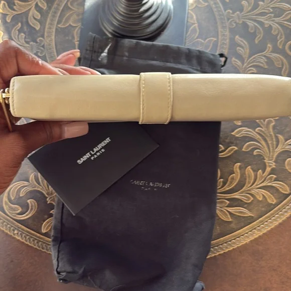 Saint Laurent Beige Leather ‘Y’ Zip-Around Continental Wallet Full Inclusion